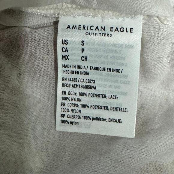 AMERICAN EAGLE Faux Wrap Adjustable Lace Cropped Lined Cami Floral White NWT S - Picture 9 of 9